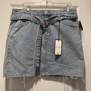 CP Jeans Light Blue Denim Mini Skirt with Belt size 9/29